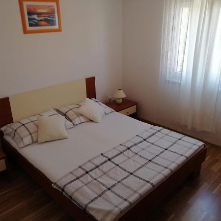 Apartments Ruzmarin 沃希 外观 照片