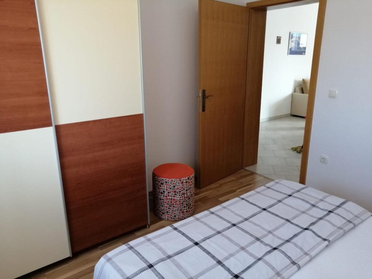 Apartments Ruzmarin 沃希 外观 照片