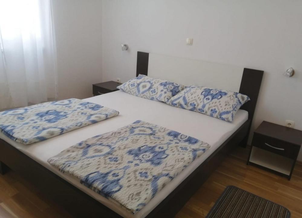 Apartments Ruzmarin 沃希 外观 照片