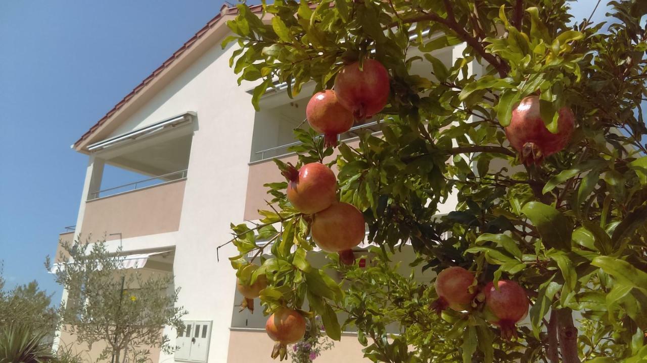 Apartments Ruzmarin 沃希 外观 照片