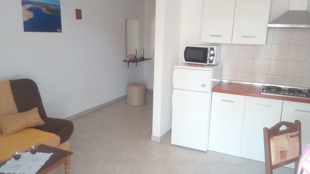 Apartments Ruzmarin 沃希 外观 照片